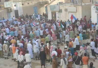 الغرفة تشهد ترويحة لعدة حافة المدينة للألعاب الشعبية