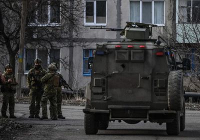 القوات الروسية تعزز مواقعها بمحطة زابوريجيا