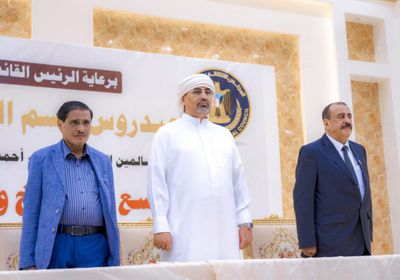 النص الكامل لكلمة الرئيس الزُبيدي باللقاء الموسع مع مشايخ حضرموت