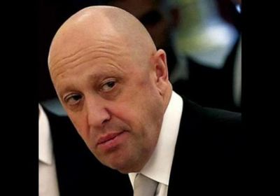 قائد فاغنر يعلن السيطرة الكاملة على باخموت