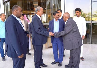 البحسني يستقبل الصبيحي ورجب في الرياض