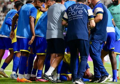 رونالدو يسجد عقب تسجيله هدفًا بشباك الشباب