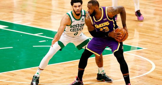 تيتوم ينتفض ليحافظ على آمال سيلتيكس بالفوز على هيت