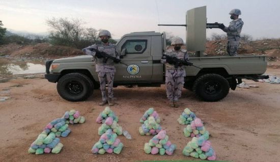 ضبط 6 يمنيين خلال تهريب القات إلى جازان