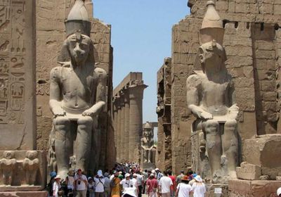 اكتشاف ورشتي تحنيط ومقبرتين بسقارة في مصر