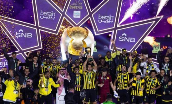 وزير الرياضة السعودي يهنئ الاتحاد بلقب الدوري