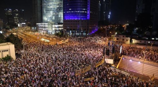للأسبوع الـ21.. آلاف الإسرائيليين يتظاهرون ضد نتنياهو
