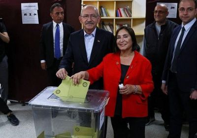 كليجدار أوغلو يدلي بصوته في انتخابات الرئاسة التركية