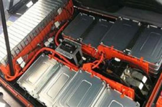 مصنع لبطاريات السيارات الكهربائية في أمريكا بـ4 مليارات دولار