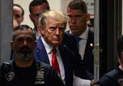 "سي.إن.إن": ترامب لديه وثيقة سرية عن إيران