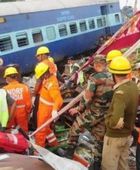 مقتل 207 أشخاص وإصابة 850 في تصادم قطارات بالهند