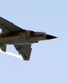 قصف جوي يستهدف مواقع بمدينة زوارة غرب ليبيا