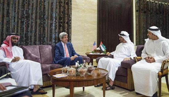 وزير الخارجية الإماراتي يبحث مع كيري العلاقات الاستراتيجية