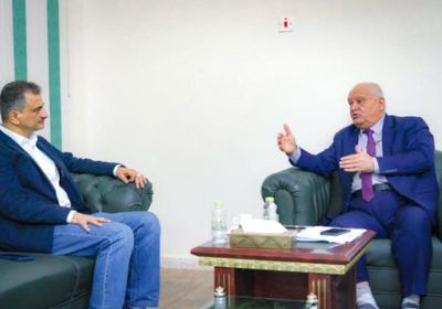 لملس والوالي يبحثان قضايا التسويات وطلبات التوظيف