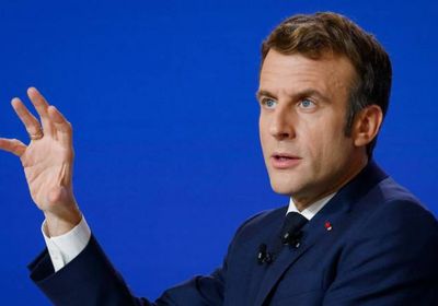 لإخماد الحرائق.. ماكرون يرسل مساعدات وتعزيزات إلى كندا