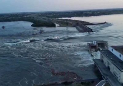 فقد 7 على الأقل بعد تدمير سد نوفا كاخوفكا