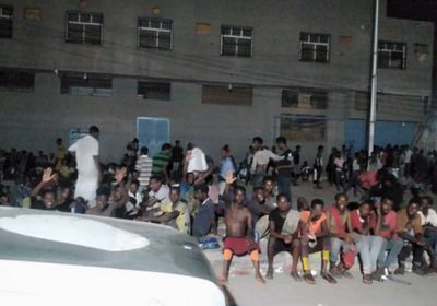 حملة لإعادة المهاجرين غير الشرعيين في عدن إلى بلادهم