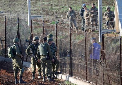 الجيش الإسرائيلي يفرق تظاهرًا لبنانيًا يندد بتجريف الأراضي