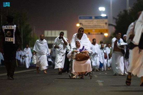 "حجاج مالي" يتوجهون إلى السعودية   