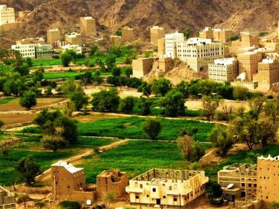 مقتل طفلتين استهدف شخص منزلهما بقنبلة في الصعيد