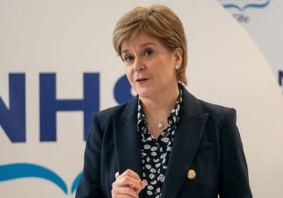 الشرطة الاسكتلندية تفرج عن رئيسة الوزراء السابقة نيكولا ستورجن