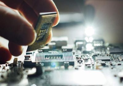 فيتش تحذر من سلبيات حرب الرقائق على شركات كورية