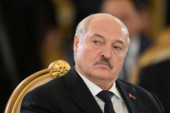 رئيس روسيا البيضاء: لن نتردد في استخدام الأسلحة النووية