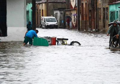 ثلاثة قتلى وإجلاء الآلاف جراء أمطار غزيرة في كوبا