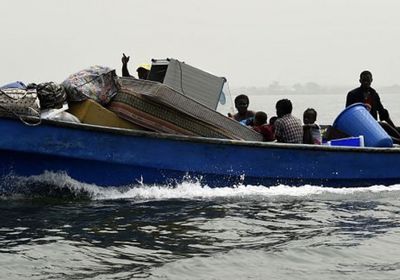غرق نحو100 شخص بعد انقلاب قاربهم بنيجيريا