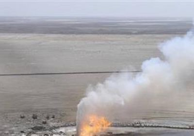 حريق في حقل صغير للنفط والغاز في قازاخستان