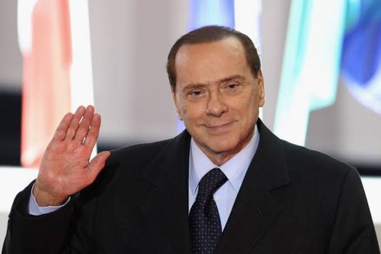 إيطاليا تودع برلوسكوني بجنازة رسمية
