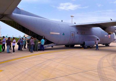 العراق يخصص طائرة لإعادة رعاياه من السودان