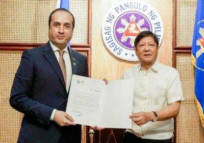 الشيخ محمد بن زايد يدعو رئيس الفلبين لحضور قمة المناخ COP28