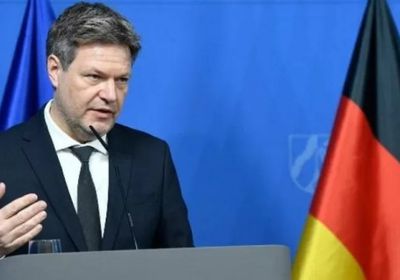 وزير الاقتصاد الألماني يحذر من خطر توقف إمدادات الغاز للمصانع