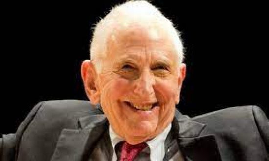 وفاة مسرب "أوراق البنتاغون" بشأن حرب فيتنام