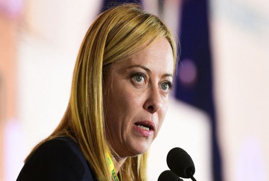 رئيسة وزراء إيطاليا تسافر إلى باريس