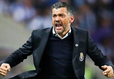 الهلال السعودي يفاوض المدرب البرتغالي سيرجيو كونسيساو