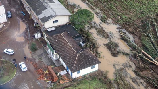 13 قتيلًا في إعصار قرب بورتور اليغري بالبرازيل