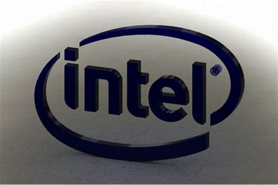 "إنتل" تخطط لبناء مصانع رقائق في ألمانيا بـ33 مليار دولار