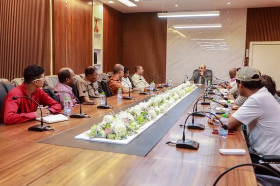 طباعة الكتاب المدرسي لصفوف النقل بساحل حضرموت