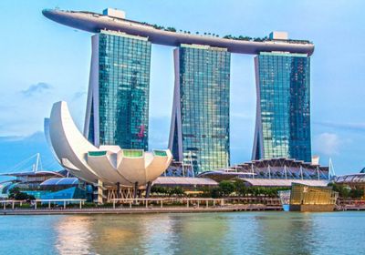 سنغافورة تتصدر قائمة أغلى مدن العالم للمعيشة الفخمة