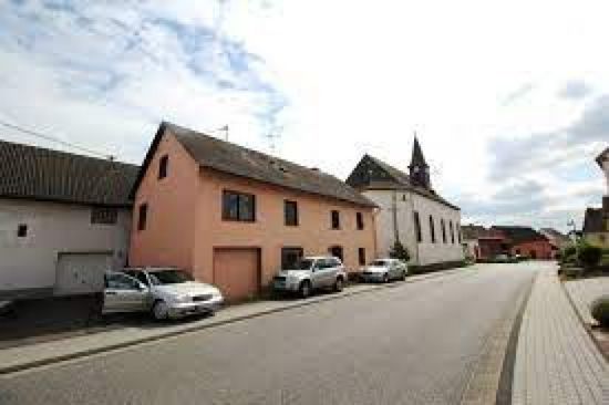 ألمانيا تشهد أسوأ انخفاض في أسعار المنازل منذ عام 2000