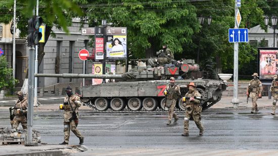 حاكم روستوف الروسية يعلن مغادرة قوات فاغنر المدينة