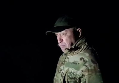 مقطع فيديو يوثق لحظة مغادرة بريغوجن مقر الدفاع الروسية