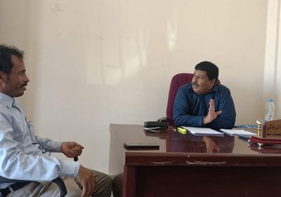 انتقالي شبوة يطلع على سير العمل بجهاز المحاسبة