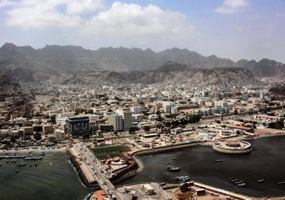 القوات الجنوبية تمنع حمل السلاح في أسواق عدن