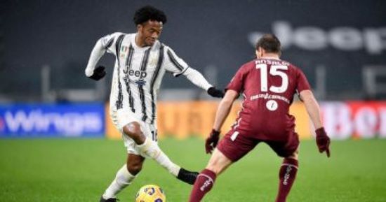 يوفنتوس يعلن رحيل جناحه الكولمبي خوان كوادرادو