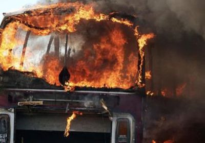 مصرع 23 شخصًا في اشتعال نيران بحافلة بالهند