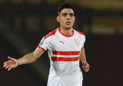 بيراميدز يفاوض أشرف بن شرقي للانضمام للفريق