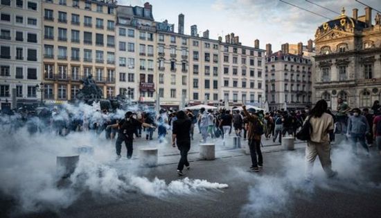 الداخلية الفرنسية: اعتقال 994 شخصا خلال ليلة رابعة من أعمال الشغب  